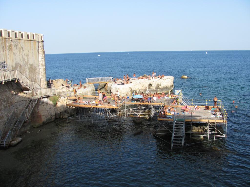 Corallia Apartment